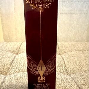 Charlotte Tilbury Airbrush Setting Spray